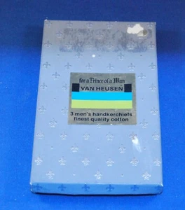 Van Heusen Handkerchiefs Mens White Finest Quality Cotton 3 Pack Vintage NOS NWT - Picture 1 of 3