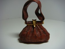 Just the Right Shoe by Raine Bayou # 26302 Music Box