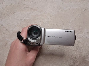 Sony DCR-SX63 Handycam 16 GB 60x Optical Zoom Camcorder Digital Video Recorder  - Picture 1 of 22