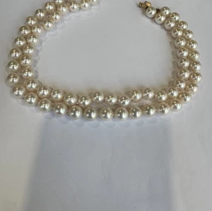 Estate Necklace. 2 Strand Of AAA Quality. 7x7.5mm Akoyas Pearls.Metal Clasp - Picture 1 of 14
