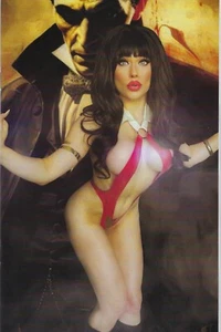 VAMPIRELLA 673 Rachel Hollon 1 in 10 Virgin Variant !!! NM - Picture 1 of 1