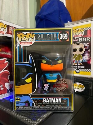 Funko Pop! Batman Animated Black Light #369 exclusivo de Funko Shop Foto 1 de 3