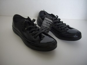 chuck taylor flats