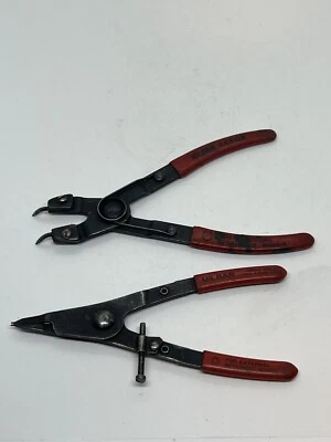 MILBAR 2R AND 4450R RETAINING PLIERS LOT OF 2 - Image 1 of 4