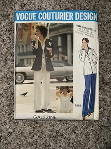 1973 VOGUE COUTURIER DESIGN GALITZINE #2681 UN-CUT/COMPLETE SZ.10 - Picture 1 of 2