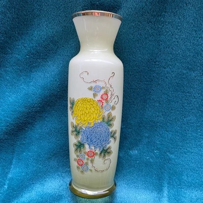 Jarrón antiguo soplado a mano amarillo-verde blanco recubierto flores pintadas a mano Foto 1 de 4