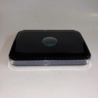 Router módem inalámbrico-N doble banda Netgear Rangemax DGND3300v2 compatible con NBN Foto 1 de 4