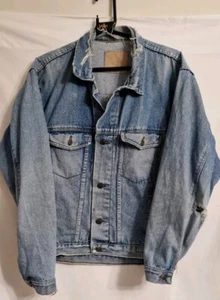 Levi's Denim Trucker Jacket Chest 42" *Requires Collar Repair - Picture 1 of 24