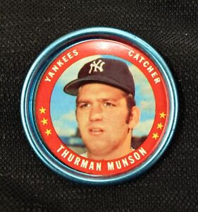 1971 Topps Coin Pin Thurman Munson #118 New York Yankees NM