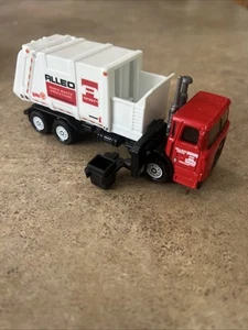 Matchbox Real Working Rigs 2009 Autocar ACX Trash Garbage Truck Alleo White Red - Picture 1 of 5