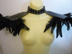 Halloween Black neck feathers Costume Goth - Picture 1 of 3