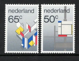 Países Bajos 1983 DE STILL MOVIMIENTO DE ARTE MODERNO SC 652-53 montado sin montar o nunca montado - Imagen 1 de 1