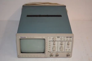 Tektronix TDS 350 Two Channel Oscilloscope 200 MHz 1 GS/S (Cal Fail) #W4180 - Picture 1 of 12