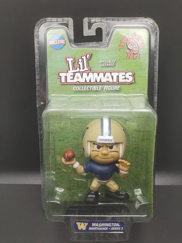 WASHINGTON HUSKIES QB Lil Teammates Action Figure Collectible Series 2 NEW Cover
