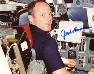FOTO 8x10 firmada autografiada por Jack Lousma Skylab 3 astronauta NASA Beckett Bas - Imagen 1 de 2