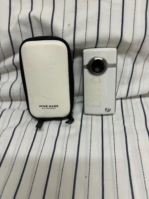 Cisco Flip Video Slide - UNKNOWN WORKING CONDITION!!!! - Image 1 of 2