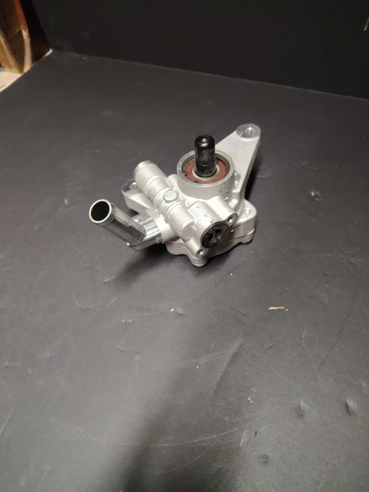 Nueva bomba de dirección asistida compatible con Acura por 06561PVF505RM 56110P8EA01 56110PGKA01 Foto 1 de 4