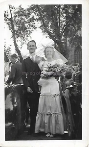 FOTO ENCONTRADA VINTAGE DEL SIGLO XX negra+blanca ORIGINAL 57 44 M - Imagen 1 de 1