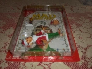 DC DIRECT ALFRED E, NEUMAN FROM MAD MAGAZINE CHRISTMAS STOCKING STUFFER FIGURE - Picture 1 of 9
