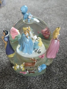 Vintage Disney Store 3 Prinzessinnen "Once Upon A Dream" Schneekugel mit Musik, funktioniert - Bild 1 von 6