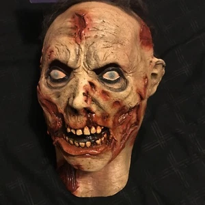 Ghoulish Productions Realistic Undead Zombie Latex Deluxe Mask. NWT - Picture 1 of 4