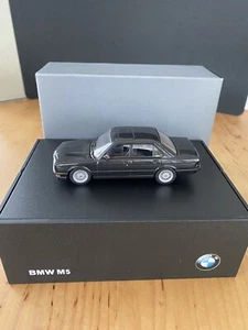 BMW M5 E28 Modell 1:43 Schwarz, Rarität - Bild 1 von 9