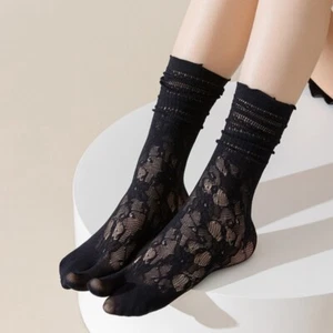 2 Pairs Lady Thin Lace Hollow Out Floral Split Toe Tabi Socks Stockings Summer - Picture 1 of 21