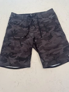 Pelagic Shorts Mens 33 Camo Boardshorts High Performance Swim Beach Surf Fishing - Picture 1 of 8