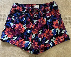 SO SHORT SHORTS LADIES SIZE 5 MULTICOLORED VIBRANT FLORAL - Picture 1 of 6