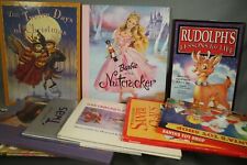 Kinder Weihnachtsbücher Barbie im Nussknacker Weihnachtsmann Spielzeugladen Rudolph &