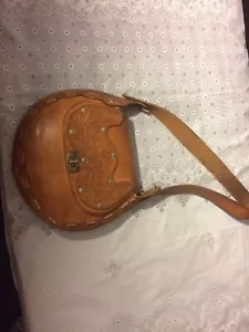 Vintage handbesetzte Leder Handtasche Satteltasche Western Klappe Drehverschluss - Bild 1 von 7