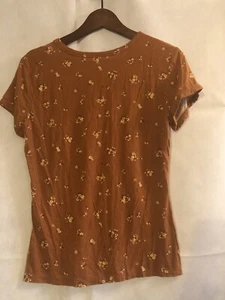 Arizona Jean Co. Women Carmel Mini-Floral Short Sleeve T-Shirt L - Picture 1 of 4