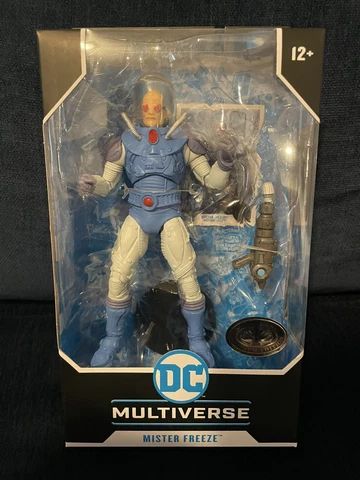 McFarlane DC Multiverse Platinum Chase Mister Freeze Cover