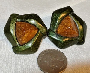 Vtg Geometric Molded Resin 3-D Green/Amber Pierced Earrings-Large-1.5" - Picture 1 of 5