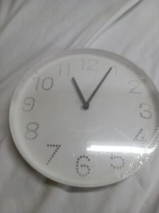 Ikea TROMMA White Wall Clock 25cm Silence Night Quite Quartz Clock - Picture 1 of 9