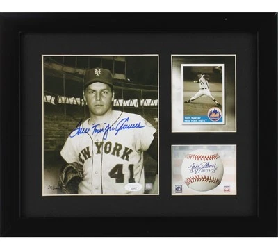 Tom Seaver Signed Yankees Framed 8×10 B&W w/ Cutout MLB Photo w/ "Terrific" - Image 1 of 3