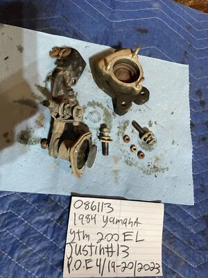 Conjunto de pinza de freno trasera Yamaha Tri Moto 200 EL 1984 086 Foto 1 de 4