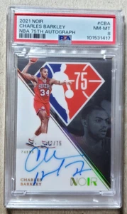 2021 Panini Noir NBA 75th Charles Barkley Auto /75 PSA 8 Philadelphia 76ers - Bild 1 von 2