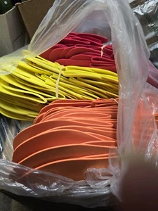 LOT of Disposable Pedicure Spa Flip Flop Slippers 3 colors - Picture 1 of 1