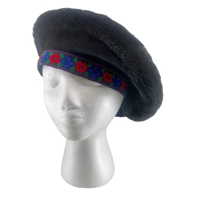 Big Lids Vintage 60s Beret Black Blue Red Green 100% Wool Faux Fur Trim Bavarian - Image 1 of 4