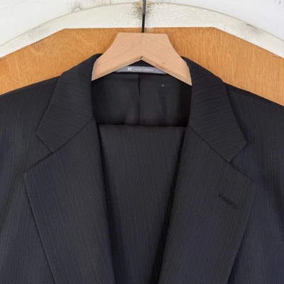 Traje Hickey Freeman Para Hombre 44L Negro Rayas 2 Botones 100% Lana Lona 38x32 Foto 1 de 4