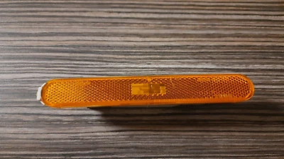 Luz de faro izquierda marcador lateral único Cadillac Catera 904935 Foto 1 de 4