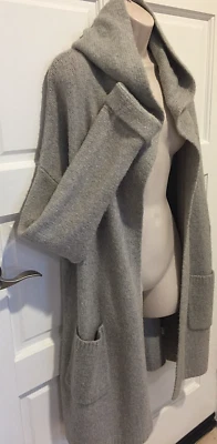 Women's Gray TAHARI Open Fron Wool Blend Hooded Warm Sweater Cardigan , Size L. - Image 1 of 4