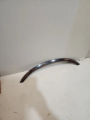 Rueda trasera derecha Mercury Grand Marquis Crown Vic 1992-1997 A/M moldura abierta nueva de stock  Foto 1 de 4