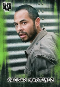 Tarjeta base verde 41 #20/25 2018 Walking Dead Hunters & Hunted, Caesar Martínez - Imagen 1 de 2