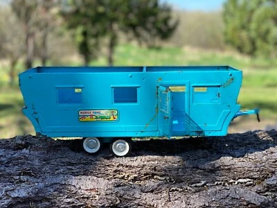 Vintage 1960's Nylint Toys Turquoise Mobile Home Trailer ~ Missing Parts - Image 1 of 4