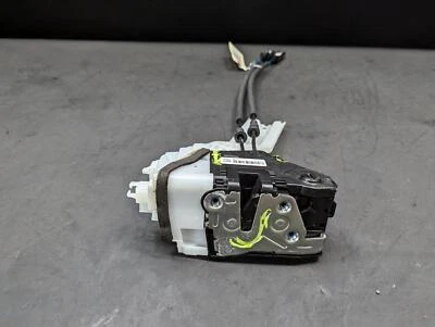 Rear Left Door Lock Latch 2019 Hyundai Tucson 81410-D3000 2015 2016 2017-2020 - Image 1 of 4