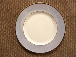 2 X PLATOS DE CENA CON PATRÓN DE ALETA AZUL LUSTRE DE MADERA DE CUÑA 27 CM - Imagen 1 de 2
