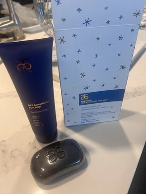 Arbonne RE9 Advanced Juego de Ducha de Carbón para Hombres Barra Jabón 3 en 1 Jabón Corporal Jabón Facial Nuevo en Caja Foto 1 de 4