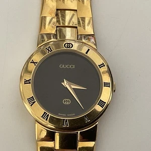 Damen Armbanduhr „ Gucci „ Quartz, Durchmesser 25 mm, Funktioniert - Bild 1 von 5